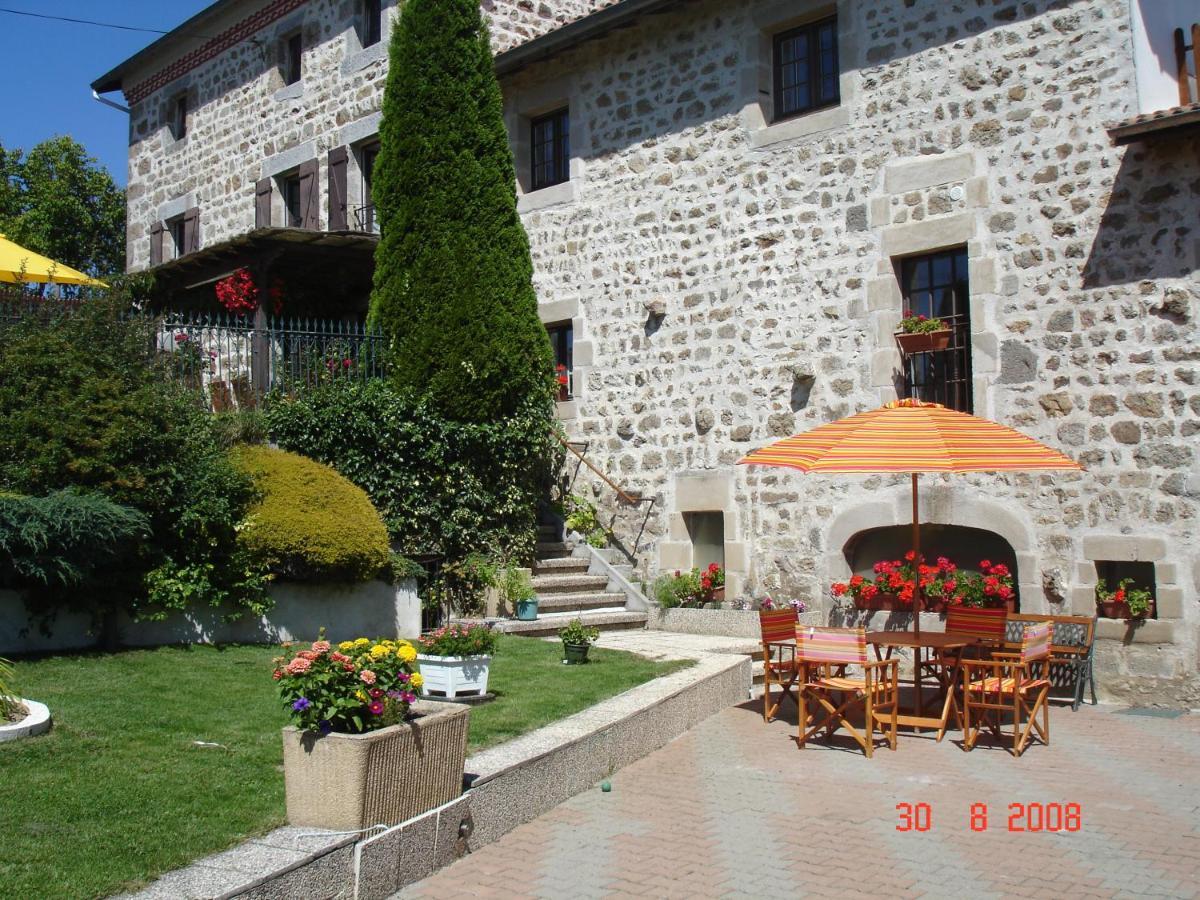 Le Relais Du Vialaron Villard (Haute-Loire) Exterior foto